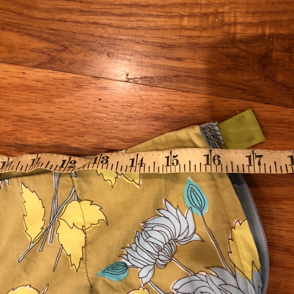 Handmade beautiful floral pants lightweight and fantastic;  Lilly Pulitzer style - Picture 5 of 8